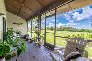 Welcome to this charming single story villa-styled condo over on Wekiva Golf Club in Florida - for sale on GolfHomes.com, golf home, golf lot