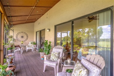 Welcome to this charming single story villa-styled condo over on Wekiva Golf Club in Florida - for sale on GolfHomes.com, golf home, golf lot