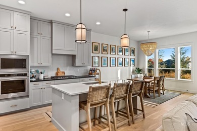 Avoid the wait for construction with this barely-lived-in on Eagle Legacy Golf Course in Idaho - for sale on GolfHomes.com, golf home, golf lot