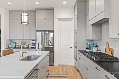 Avoid the wait for construction with this barely-lived-in on Eagle Legacy Golf Course in Idaho - for sale on GolfHomes.com, golf home, golf lot