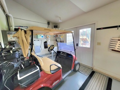 Have Your Been ''Putting Around'' With the Idea of Golf Course on Moccasin Creek Country Club in South Dakota - for sale on GolfHomes.com, golf home, golf lot