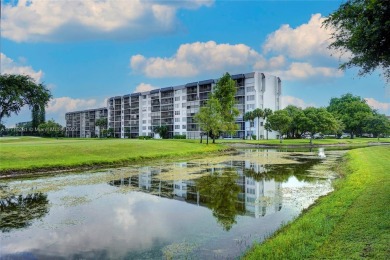 Bright and Spacious 1 Bedroom, 1 Bathroom Apartment in the on Grande Oaks Golf Club in Florida - for sale on GolfHomes.com, golf home, golf lot