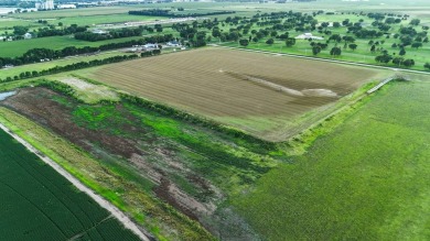 This 29.4+/- acre tract is located east of Grand Island on Jackrabbit Run Golf Course in Nebraska - for sale on GolfHomes.com, golf home, golf lot