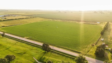 This 29.4+/- acre tract is located east of Grand Island on Jackrabbit Run Golf Course in Nebraska - for sale on GolfHomes.com, golf home, golf lot