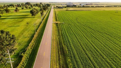 This 29.4+/- acre tract is located east of Grand Island on Jackrabbit Run Golf Course in Nebraska - for sale on GolfHomes.com, golf home, golf lot
