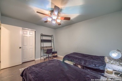 GET INTO THE SWING OF THINGS in this terrific 3 bedroom, 2 bath on Northern Hills Golf Club in Texas - for sale on GolfHomes.com, golf home, golf lot
