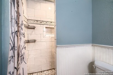 GET INTO THE SWING OF THINGS in this terrific 3 bedroom, 2 bath on Northern Hills Golf Club in Texas - for sale on GolfHomes.com, golf home, golf lot