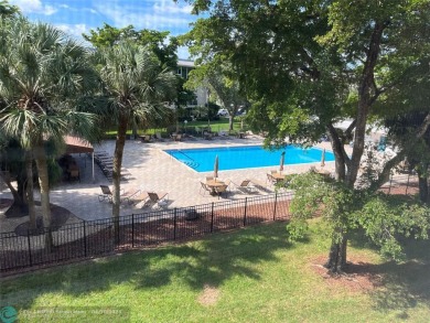 FULLY FURNISHED* 2 BEDROOM, 2 BATH POOL VIEW ON 3RD FLOOR WITH on Wynmoor Golf Course in Florida - for sale on GolfHomes.com, golf home, golf lot