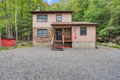 Lovingly maintained by its original owners, this charming home on The Hideout Golf in Pennsylvania - for sale on GolfHomes.com, golf home, golf lot