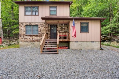 Lovingly maintained by its original owners, this charming home on The Hideout Golf in Pennsylvania - for sale on GolfHomes.com, golf home, golf lot