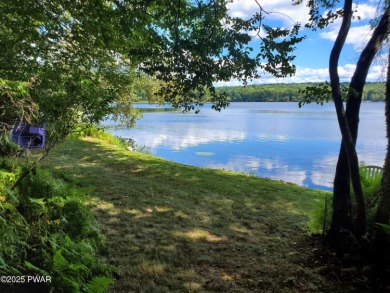 LAKEFRONT CONTEMPORARY!  Well maintained, original owner home on Forest Lake Club in Pennsylvania - for sale on GolfHomes.com, golf home, golf lot