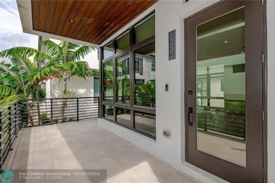 STUNNING FIJI-A MODEL IN LAS CANARIAS, DORAL'S PREMIER COMMUNITY on Doral Golf Resort in Florida - for sale on GolfHomes.com, golf home, golf lot