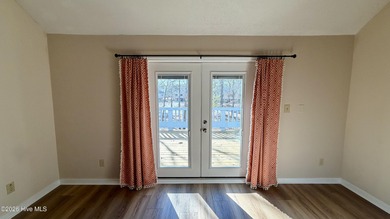 2 Bedrm, 2.5 Bath. Condo with unique investment / low on Harbour Point Golf Club in North Carolina - for sale on GolfHomes.com, golf home, golf lot
