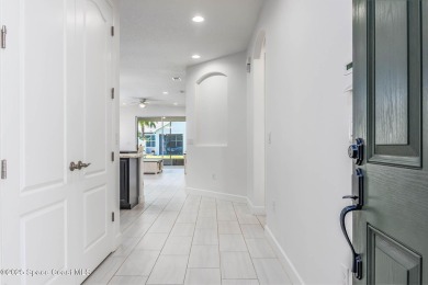 Effortless living in sought-after Loren Cove! This 3BD/2BA villa on Duran Golf Course in Florida - for sale on GolfHomes.com, golf home, golf lot
