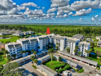 Beautiful 2 bedroom 2 bath furnished condo at Ocean Village on on Ocean Village Golf Course in Florida - for sale on GolfHomes.com, golf home, golf lot