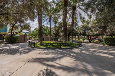 This beautifully updated gem effortlessly fuses timeless 1950s on Encanto 18 Golf Course in Arizona - for sale on GolfHomes.com, golf home, golf lot