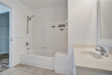 WOW! Prime Location in Abacoa Town Center! Live in the heart of on Abacoa Golf Club in Florida - for sale on GolfHomes.com, golf home, golf lot