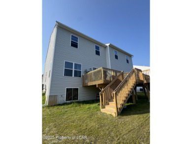 Like new (9 months old). Lovely & cozy townhouse on a corner lot on Sand Springs Country Club in Pennsylvania - for sale on GolfHomes.com, golf home, golf lot