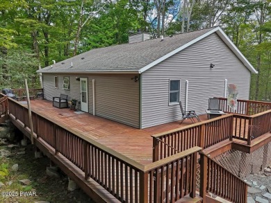 Fully remodeled 4-Bedroom Home in Tanglwood Lakes with Lake on Paupack Hills Golf and Country Club in Pennsylvania - for sale on GolfHomes.com, golf home, golf lot