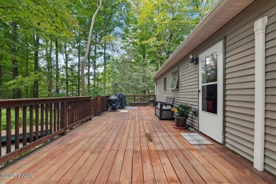 Fully remodeled 4-Bedroom Home in Tanglwood Lakes with Lake on Paupack Hills Golf and Country Club in Pennsylvania - for sale on GolfHomes.com, golf home, golf lot