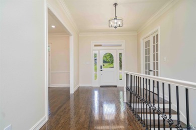 Beautifully Remodeled Home on Crossing Creeks Golf Course! on The Challenge at Oak Forest in Texas - for sale on GolfHomes.com, golf home, golf lot