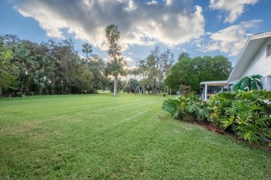 Discover the perfect blend of comfort, space, and location in on Palm Harbor Golf Club in Florida - for sale on GolfHomes.com, golf home, golf lot