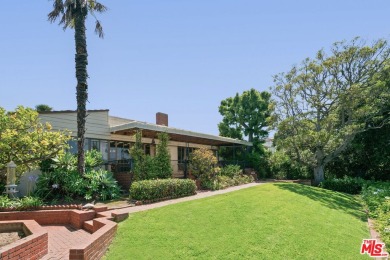 First time on the market in 60+ years! This can be a prime on Brentwood Country Club of Los Angeles in California - for sale on GolfHomes.com, golf home, golf lot