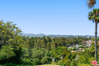 First time on the market in 60+ years! This can be a prime on Brentwood Country Club of Los Angeles in California - for sale on GolfHomes.com, golf home, golf lot