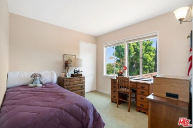 First time on the market in 60+ years! This can be a prime on Brentwood Country Club of Los Angeles in California - for sale on GolfHomes.com, golf home, golf lot