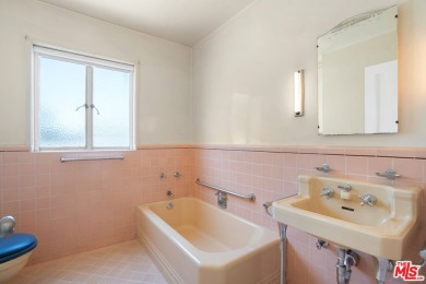 First time on the market in 60+ years! This can be a prime on Brentwood Country Club of Los Angeles in California - for sale on GolfHomes.com, golf home, golf lot