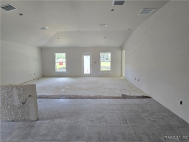 FANTASTIC 3 BEDROOM / 2 BATH GREAT ROOM PLAN WITH HUGE FAMILY on Twisted Oaks Golf Club in Florida - for sale on GolfHomes.com, golf home, golf lot