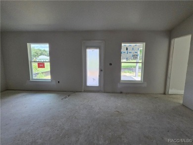 FANTASTIC 3 BEDROOM / 2 BATH GREAT ROOM PLAN WITH HUGE FAMILY on Twisted Oaks Golf Club in Florida - for sale on GolfHomes.com, golf home, golf lot