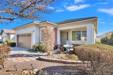 Welcome to this beautifully maintained 2-bedroom + office/bonus on Ashwood Golf Course in California - for sale on GolfHomes.com, golf home, golf lot