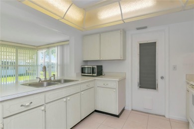 WOW!! WOW!! Price Reduction.... WoW!! It's time to enjoy your on Mainlands Golf Club in Florida - for sale on GolfHomes.com, golf home, golf lot