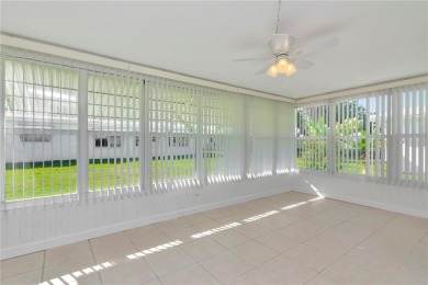 WOW!! WOW!! Price Reduction.... WoW!! It's time to enjoy your on Mainlands Golf Club in Florida - for sale on GolfHomes.com, golf home, golf lot