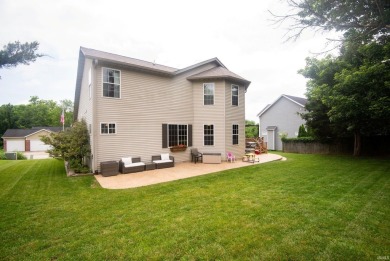 Beautifully updated 3 bedroom, 2.5 bath home in a desirable on The Eagle Pointe Golf Resort in Indiana - for sale on GolfHomes.com, golf home, golf lot