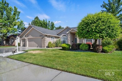 Beautifully Updated Home with Golf Course Views in Prime on Lakeview Golf Club in Idaho - for sale on GolfHomes.com, golf home, golf lot