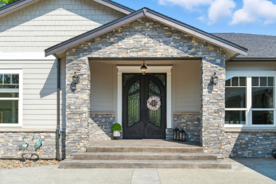 Golfer’s Luxurious dream home on White Horse Golf Club in Washington - for sale on GolfHomes.com, golf home, golf lot