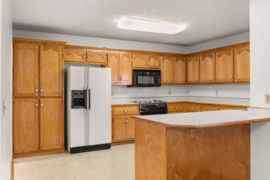 Kimberling City Lake View home with two kitchens & room to build on Kimberling City Golf Club in Missouri - for sale on GolfHomes.com, golf home, golf lot