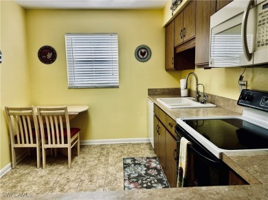 MYERLEE GARDENS - Spacious light and bright fully furnished on Myerlee Country Club in Florida - for sale on GolfHomes.com, golf home, golf lot