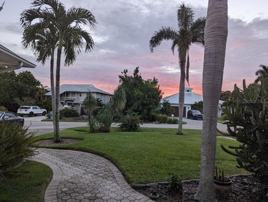 WELCOME TO PINE ISLAND! THIS BEAUTIFULLY MAINTAINED , SINGLE on Alden Pines Golf Club in Florida - for sale on GolfHomes.com, golf home, golf lot