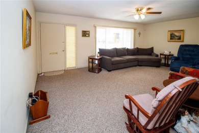BETTER BE QUICK TO THIS ABSOLUTELY TURN KEY HOME IN THE ACTIVE on Mainlands Golf Club in Florida - for sale on GolfHomes.com, golf home, golf lot