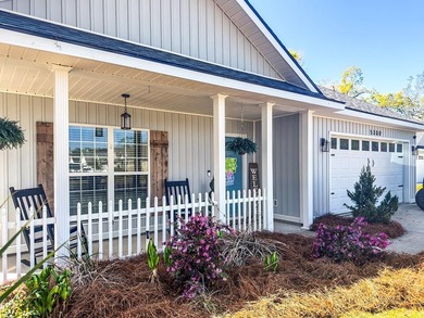 Check out this BEAUTIFULLY UPDATED 3 bed 2 bath home in South on Francis Lake Golf Club in Georgia - for sale on GolfHomes.com, golf home, golf lot