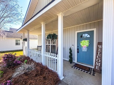 Check out this BEAUTIFULLY UPDATED 3 bed 2 bath home in South on Francis Lake Golf Club in Georgia - for sale on GolfHomes.com, golf home, golf lot
