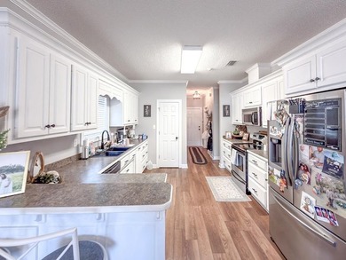 Check out this BEAUTIFULLY UPDATED 3 bed 2 bath home in South on Francis Lake Golf Club in Georgia - for sale on GolfHomes.com, golf home, golf lot