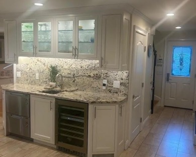 Exquisite & Sprawling Colonial located in one of East on East Greenwich Golf and Country in Rhode Island - for sale on GolfHomes.com, golf home, golf lot