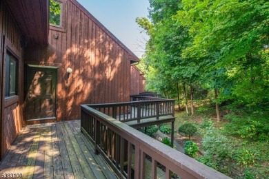 Ski In and Ski out!  Immaculate condition! Lovely unit on Minerals Golf Club in New Jersey - for sale on GolfHomes.com, golf home, golf lot
