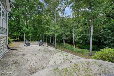 Welcome to this spacious and beautifully maintained 4-bedroom on Magnolia Greens Golf Plantation in North Carolina - for sale on GolfHomes.com, golf home, golf lot