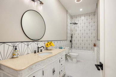 Golfer’s Luxurious dream home on White Horse Golf Club in Washington - for sale on GolfHomes.com, golf home, golf lot