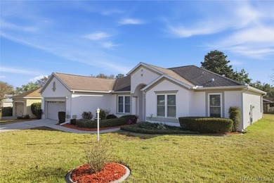 CLEAN, COMFY & NO BETTER PLACE TO HANG YOUR HAT! Among the hills on Twisted Oaks Golf Club in Florida - for sale on GolfHomes.com, golf home, golf lot